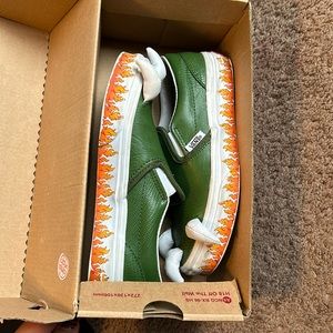 Kids Dinosaur slip on vans